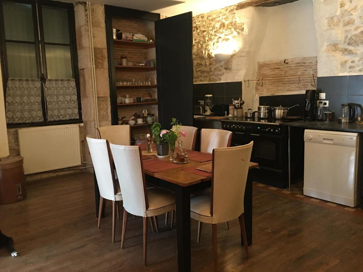 Townhouse 26 Chambres D'Hotes Civray Hotel Экстерьер фото