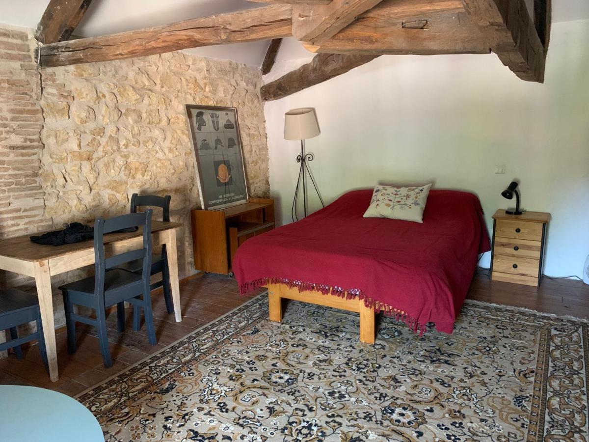 Townhouse 26 Chambres D'Hotes Civray Hotel Экстерьер фото